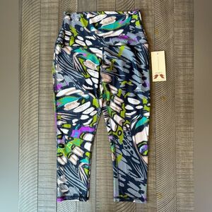 Anjali - The Vida Capri Active Monarch Leggings Women’s Size Medium (NWT)